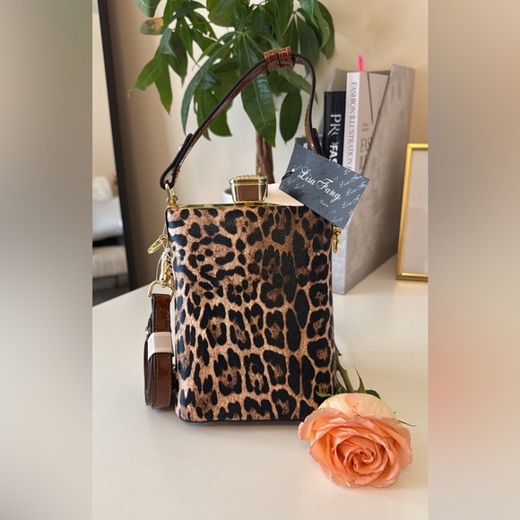 Leopard Print Women's Bag - Picture 1 of 7